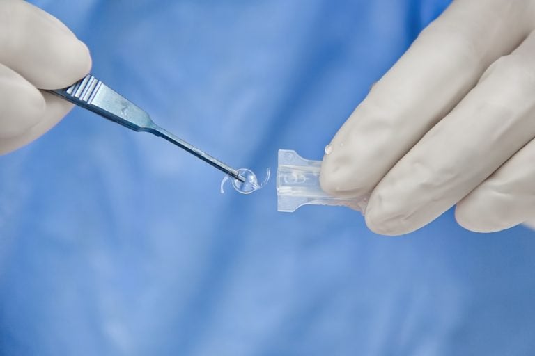 Premium cataract surgery in Clearwater & St. Petersburg
